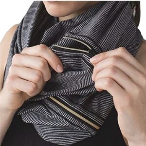 Lululemon Striped Black and Gold Women's Scarf